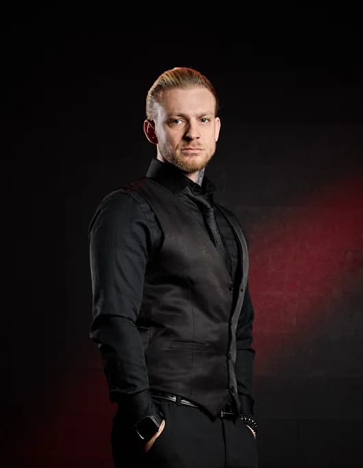 ALEKSANDR PLYUKHIN